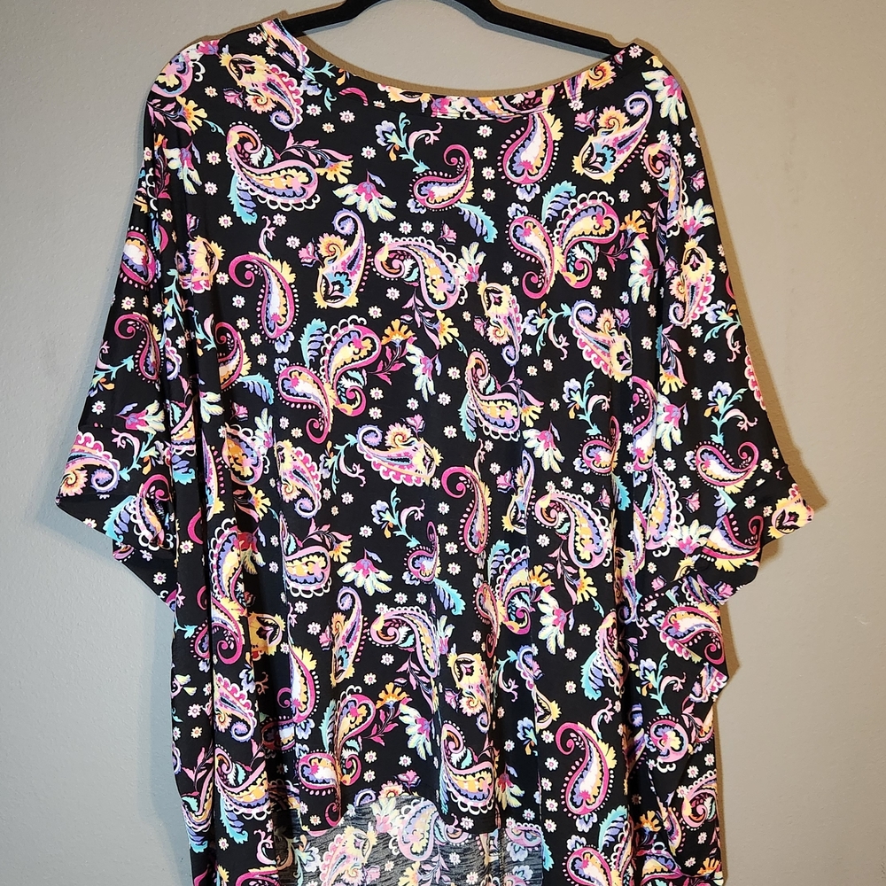 Dear Scarlett Black Paisley Print Blouse